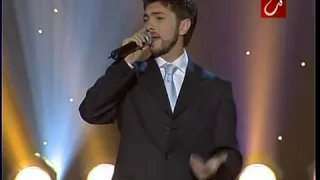 وصلة إبداع لايف من وديع مراد وأغنية لا تنحني Akhbarlive Com 