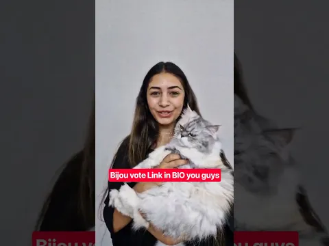 https://vote.digitalcreatorawards.com/influencer/23/2253