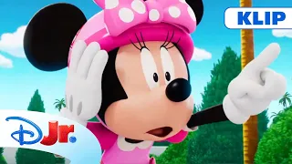🏇 Tor przeszkód | Butik Minnie: Hotel Zwierzątkowo [KLIP] | Disney Junior Polska