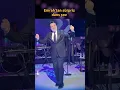 Download Lagu Emrah, 'Oynamayı bilmiyor' diyenlere sahnede cevap verdi
