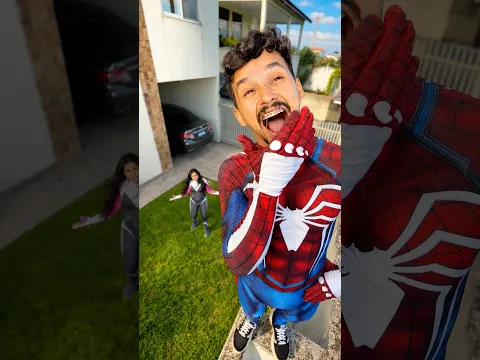 A Mulher aranha NÃO sabe brincar