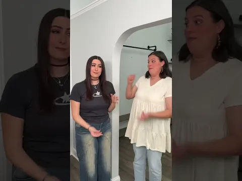 When you BOTH go for the same harmony #singing #harmony #singingvideo