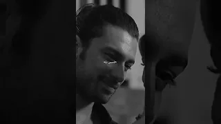 تووليت جن نوني عينيه جن نوني عيون ك دولا ش فتهم حن يت بعده ما حب يت بيسألوني عليه 