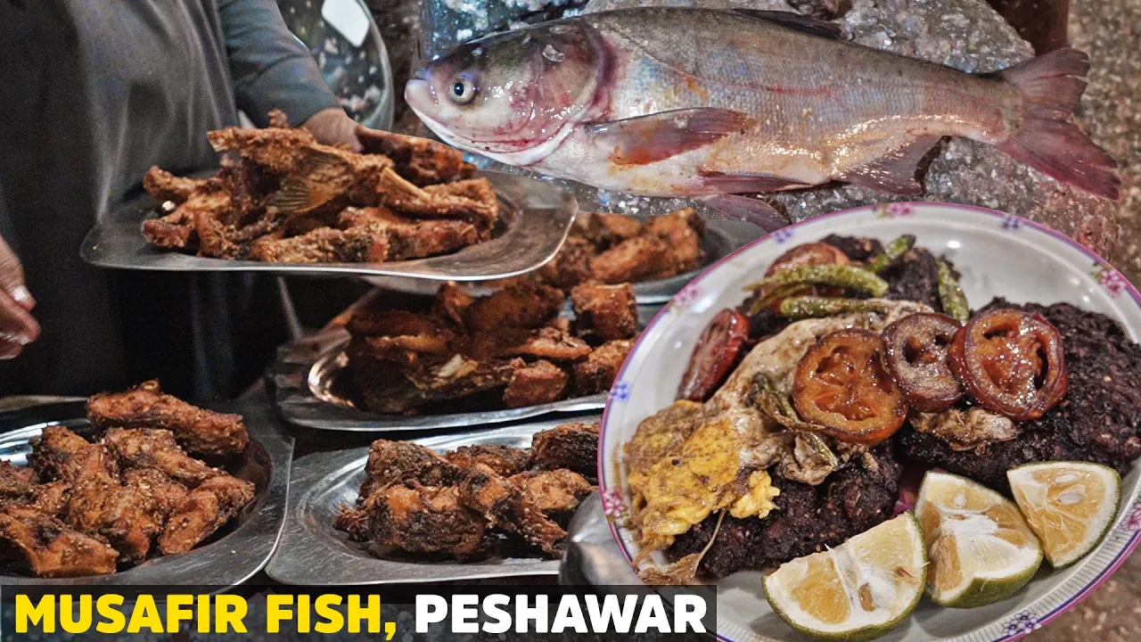 Peshawar   Best Fish at Musafir Machli Farosh   Toray Chapli Kabab   Street Food of Pakistan