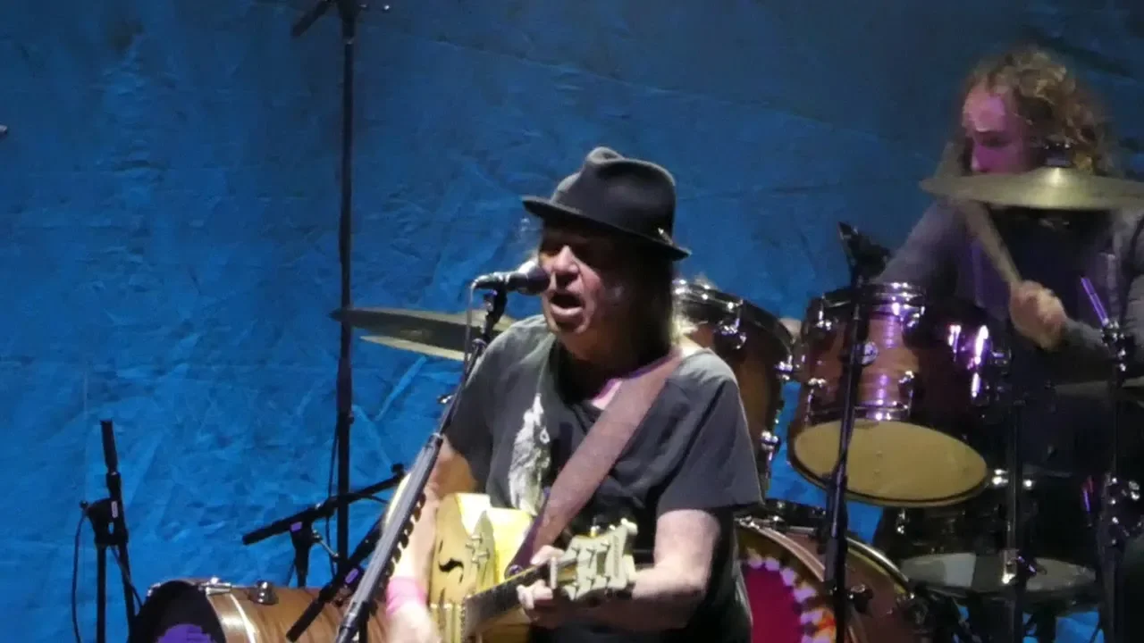 Neil Young singing Roll Another Number  (for the road) at Seattle's Paramount Theater May 2019