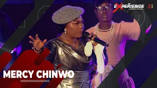 mercy chinwos soul stirring performance at the experience 19