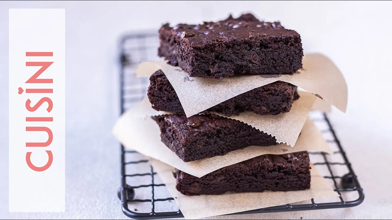 
          
          
          
            
            BROWNIES Rezept | saftige 5 Minuten Brownies selber machen (nur mit Kakao backen!)
          
        . 