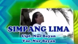 Download Simpang lima MP3