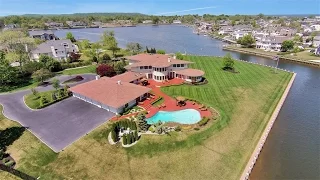 Luxury Estate on a Private Peninsula in Rumson New Jersey