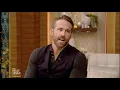 Video di Ryan Reynold's Two Year Old Daughter Got Stopped at an Airport