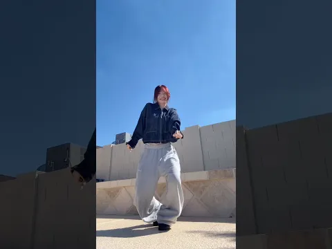 ‘or nah x pony’ remix 🫣 tiktok dance trend | dc: @sad_i_e