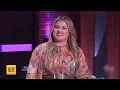 Kelly Clarkson FACEPLANTS as Anne Hathaway Sings 'Since U Been Gone'