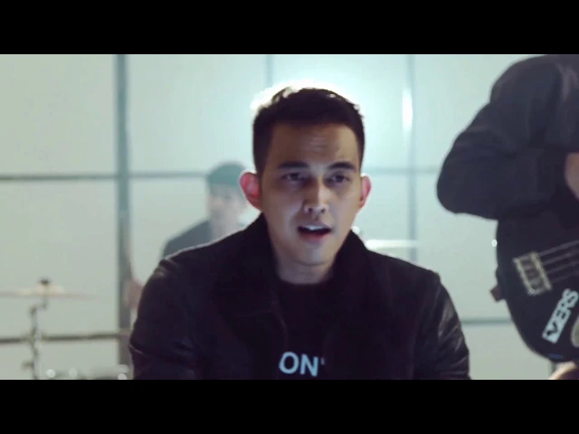 Download MP3 Lyla - Jantung Hati | Official Music Video