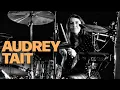 Download Lagu Interview met Audrey Tait (Franz Ferdinand, Hector Bizerk): Glastonbury, authenticiteit en welzijn
