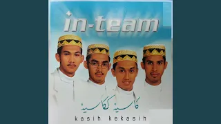 Download Siti Khadijah MP3