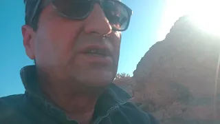 یک مقبره کاملا واقعی در مکان نامی یک سنگ مقبره کاملا واقعی دکترابراهیمی 