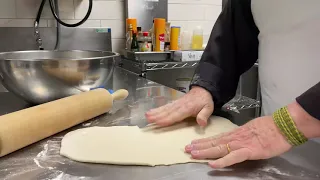 pizza fritta a twist on traditional pizza learn u0026 cook with us friar chef s2e4