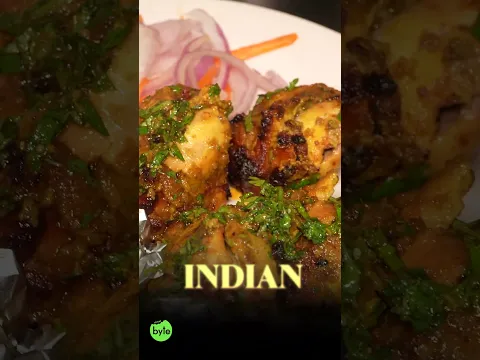 Inside Vizag’s Kamat Hotel Kitchen 🔥 | #KamathRaju #HotelKamat #ChickenFry #StreetByte #GoldMic
