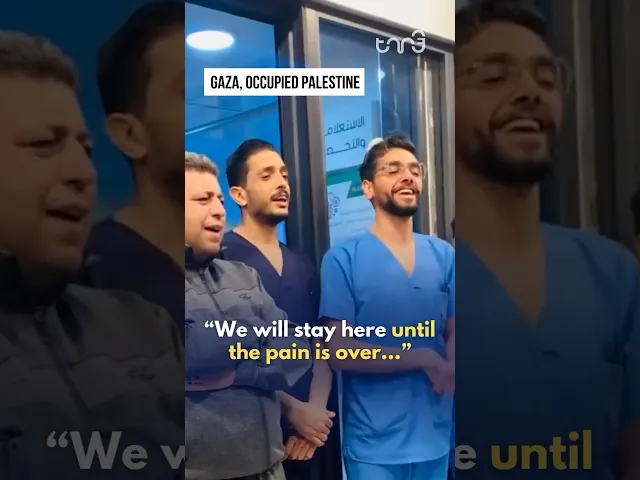 ⁣Palestinian doctors and medical staff take a stand in G.aza’s Al-Awdah Hospital singing to patients.