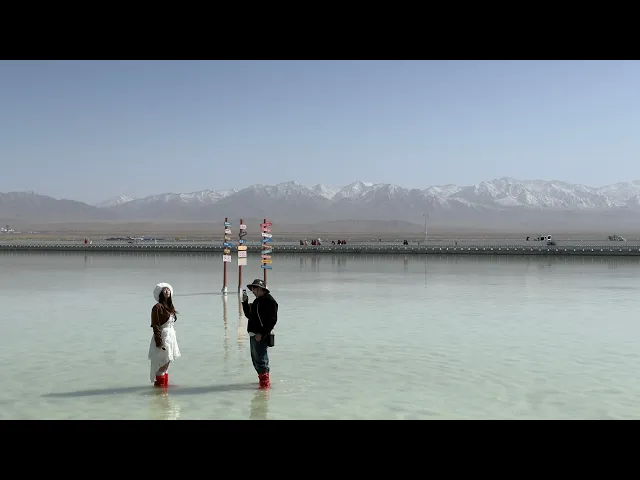 The Mirror of the World on China’s Silk Road