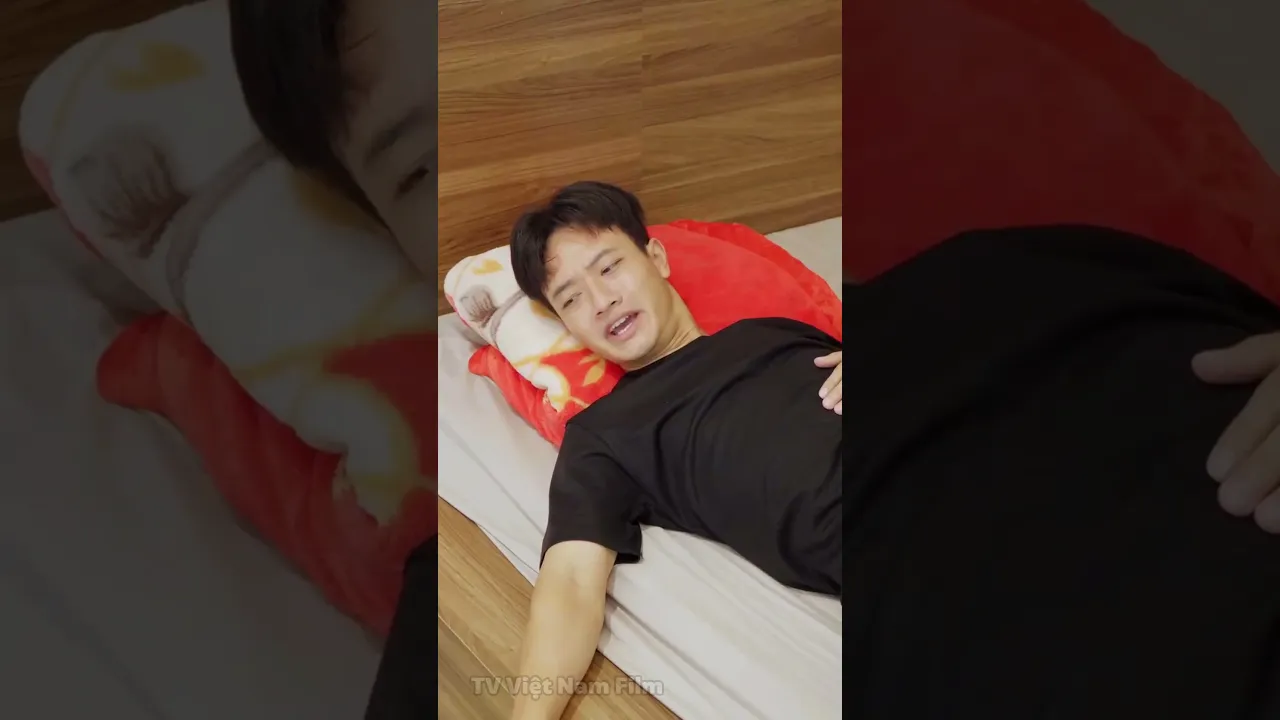 POV 2: Daughter fakes illness to extort money from delivery dad #shorts poster