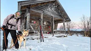 Sheltering from a Storm in a (Free!) Finnish Wilderness Hut
