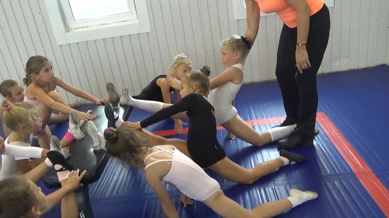 Растяжка. Шпагат. Гимнастика. Фигурное катание |Gymnastics flexibility