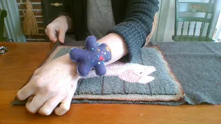 Finishing Hooked Pillows - Hand Sewing Technique