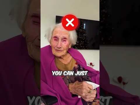 This Woman Made A Huge Mistake Holding Her Cat 😳🐈