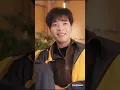 窮外賣員當眾向絕色美女總裁求婚，所有人都在等著看他的笑話！ 豈料美女總裁竟當場答應火速領證！ 下一秒他綁定失敗返還系統，越敗家返還越炸裂，不僅幫嬌妻公司起死回生，更用千億資產把全場勢利眼砸得當場跪下！