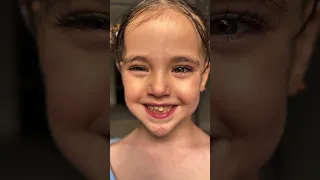 لما بنتك تكون حلوة ويصيبوها بالعين                           دندنها