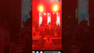 انا اللي ليا اخوات محطوطه في كلبشات يا رب فكها عليكوا يا اخواتي 