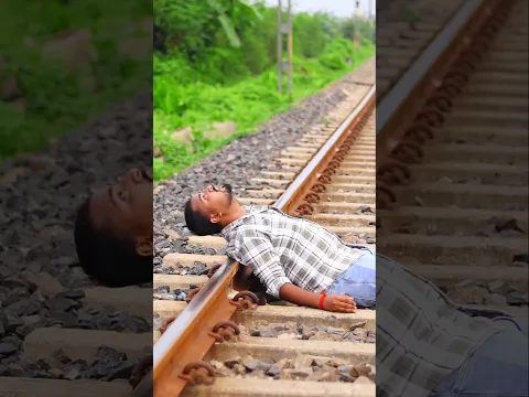 😱😭 বন্ধুর মজার কারণে ছেলেটির এই অবস্থা 😭😱 তোমরা ভুলেও কখনো কারো সাথে এমনটা করবে না প্লিজ 🙏🙏😭😭😭