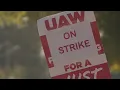 Download Lagu Beaverton auto workers hit the picket lines as national United Auto Workers strike spreads
