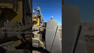 Cat Construction Fypシ Tractor Caterpillar Operator Dirt Youtube 