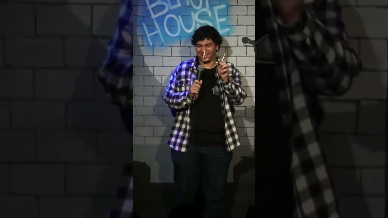Quem usa óculos entende #humor #piada #standupcomedy #standupbrasil #oculos