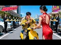 Download Lagu Entregador Pobre É Humilhado e Forçado ao Divórcio, mas Era um Bilionário Secreto