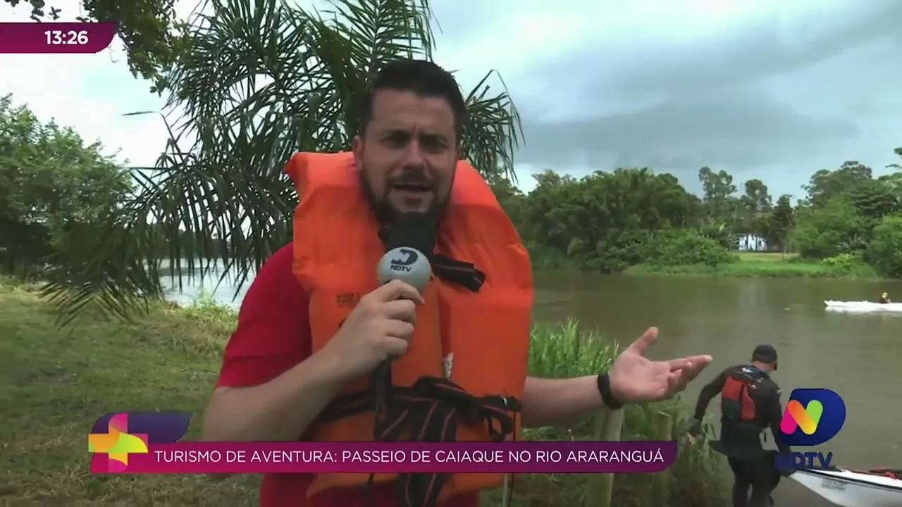 Turismo de aventura: passeio de caiaque é atração no Rio Araranguá