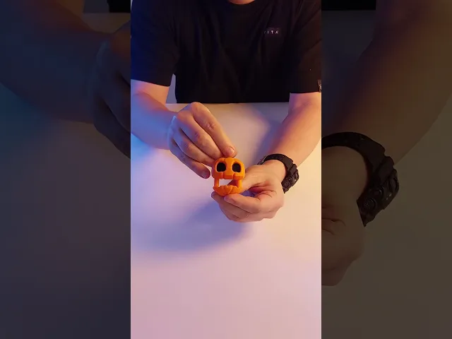 Pumpkin Keychain Phone Stand video thumbnail