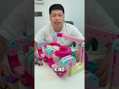 This Amazing Magnetic Car Never Falls Off the Track! ππ§²π±