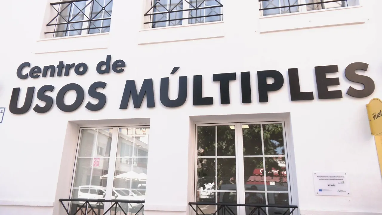 Esta mañana hemos visitado la nueva oficina de la delegación de salud