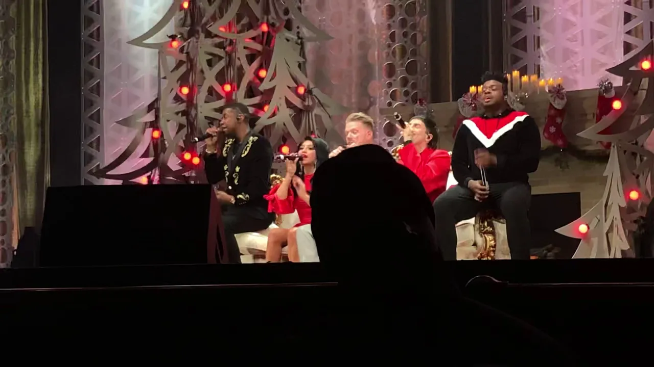 Here Comes Santa Claus — Pentatonix 12/22/18 live Here Comes Santa Claus — Pentatonix 12/22/18 live