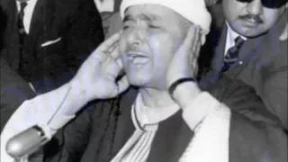 النجم والقمر والطارق من روائع مصطفى اسماعيل 