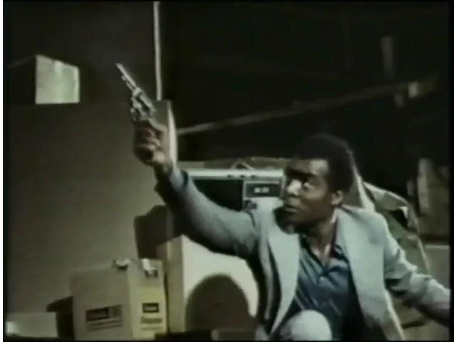 Blaxploitation Clip: Brother on the Run (1973, Kyle Cooper, Terry Carter, Gwen Mitchell)