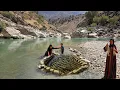 Download Lagu Traditional fishing in the wild Zagros river: A brave and lonely woman's survival technique