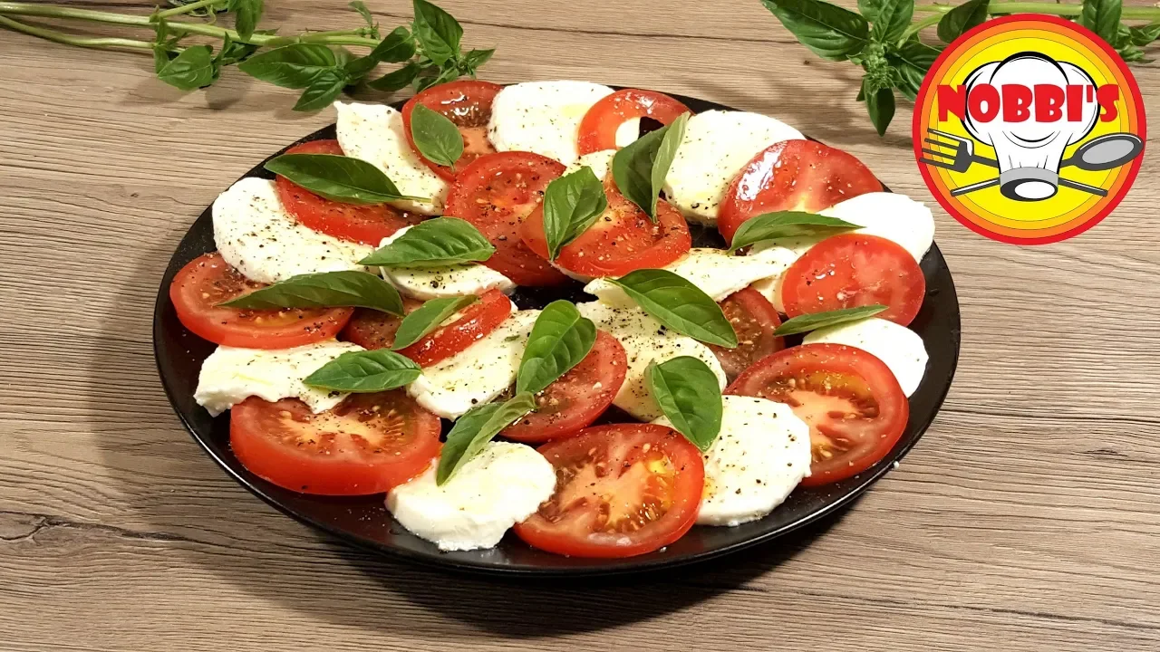 Tomaten Mozzarella Salat – Tomate Mozzarella (Salat Rezepte). 