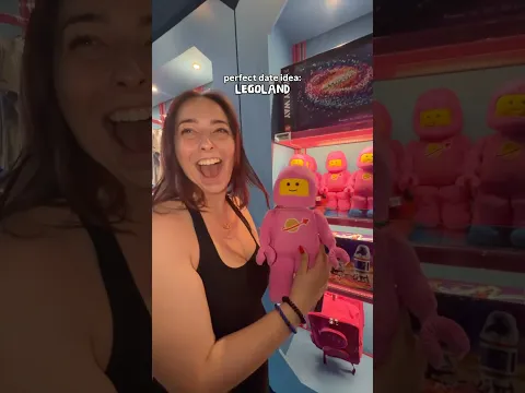 Exploring LEGOLAND’s *NEW* THEME PARK 🧱🚀