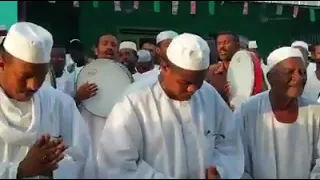 انا مشتاق يا ناس       أبناء الشيخ الغزالي الشيخ عبدالله الشيخ محمد يونس دندنها