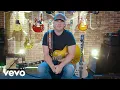 Download Lagu Travis Denning - Dirt Road Down (Guitar Lesson)