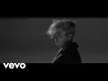 Download Lagu Justin Bieber - Love Yourself (Official Video)